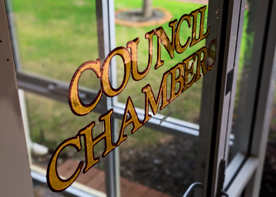 Shire Deputy to Step Down From Position